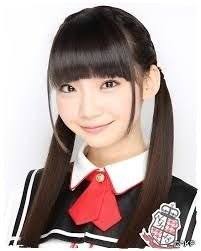 容姿の特徴を書くと、誰かがそれっぽい芸能人の画像を貼ってくれるトピ
