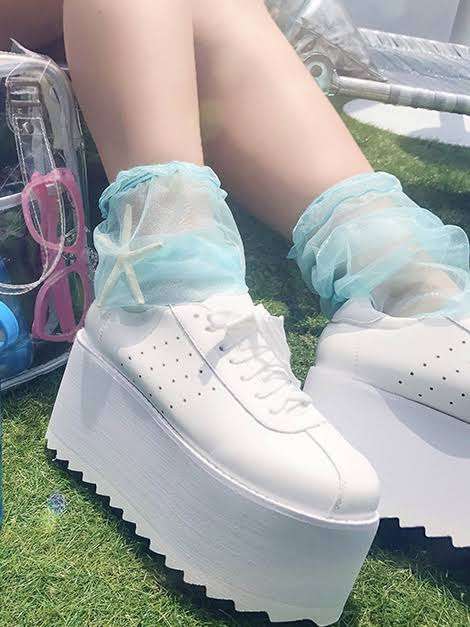厚底スニーカーが欲しい
