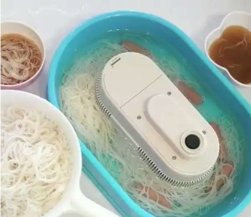 流しそうめん器持ってる方