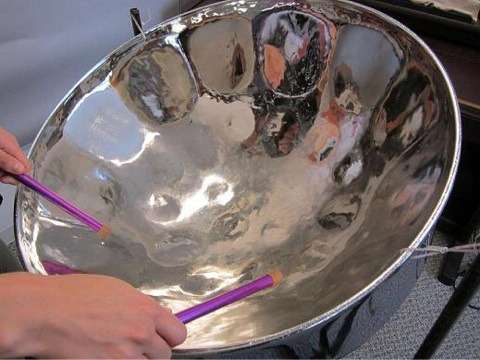 楽器の名前を答えてください