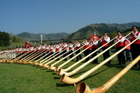 楽器の名前を答えてください