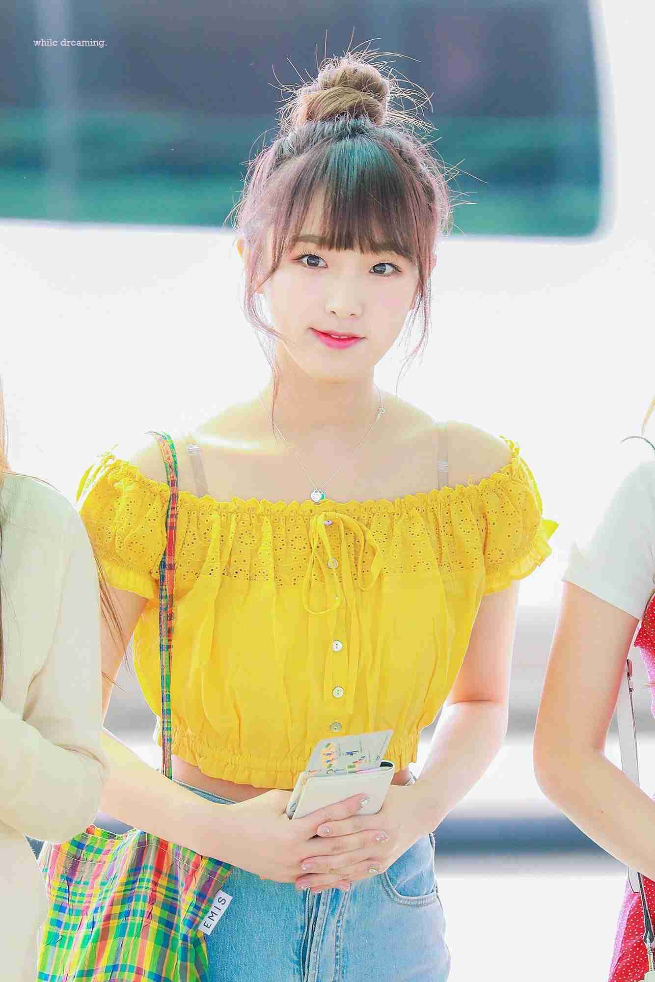 休業中の『HKT48』宮脇咲良に「もう誰かわからない」の声