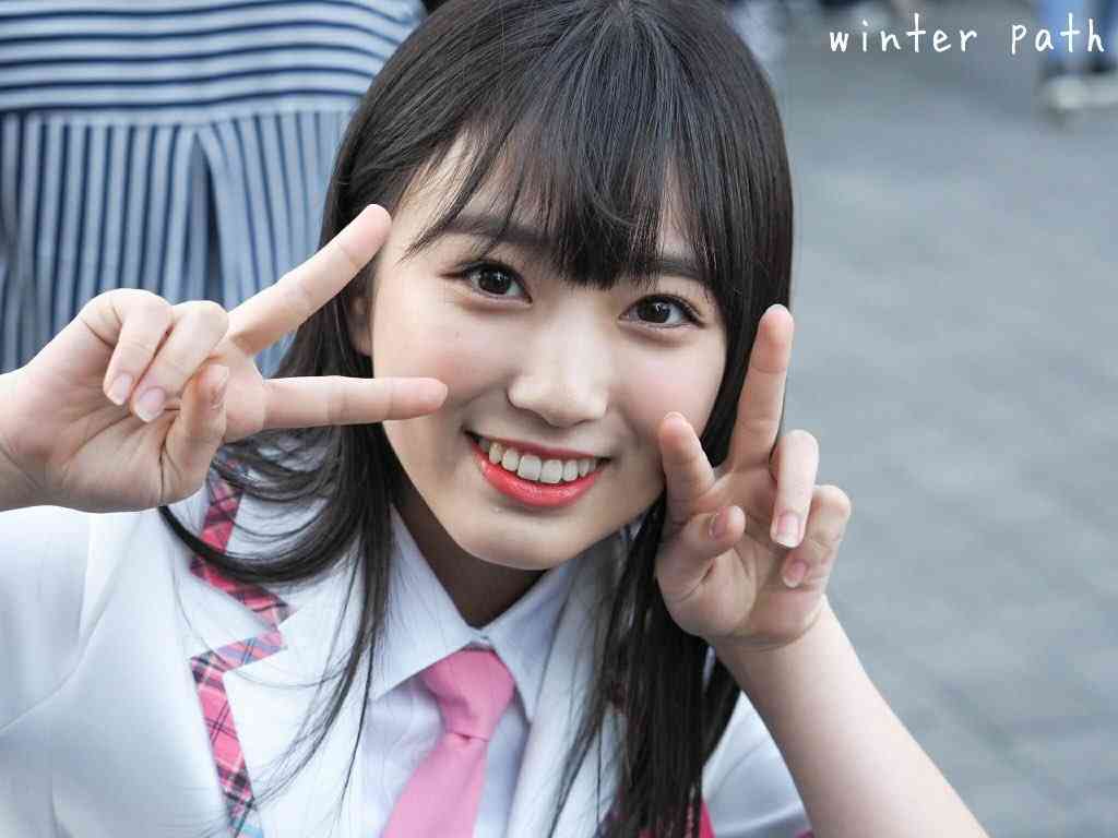 休業中の『HKT48』宮脇咲良に「もう誰かわからない」の声