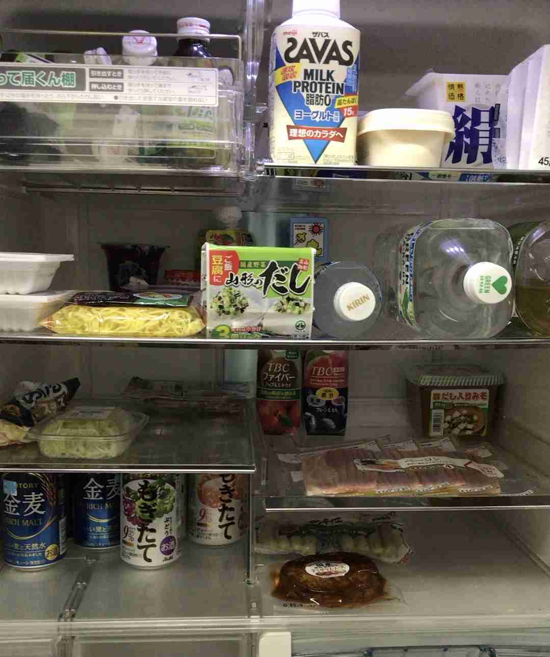 冷蔵庫の中身を見せよう！