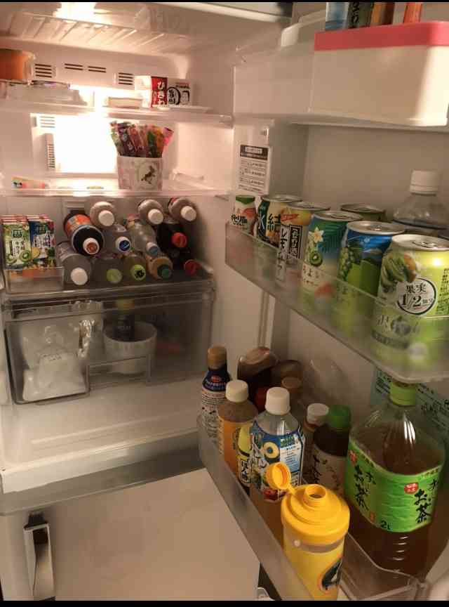 冷蔵庫の中身を見せよう！