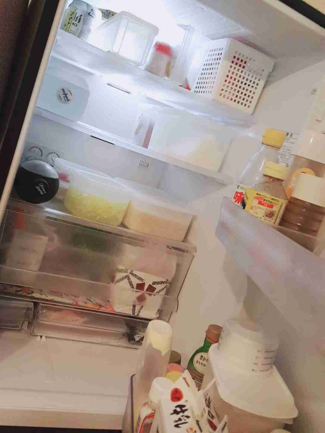 冷蔵庫の中身を見せよう！