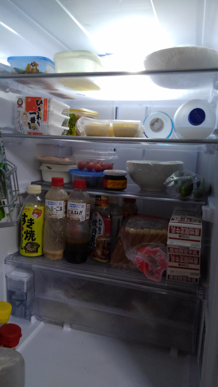 冷蔵庫の中身を見せよう！