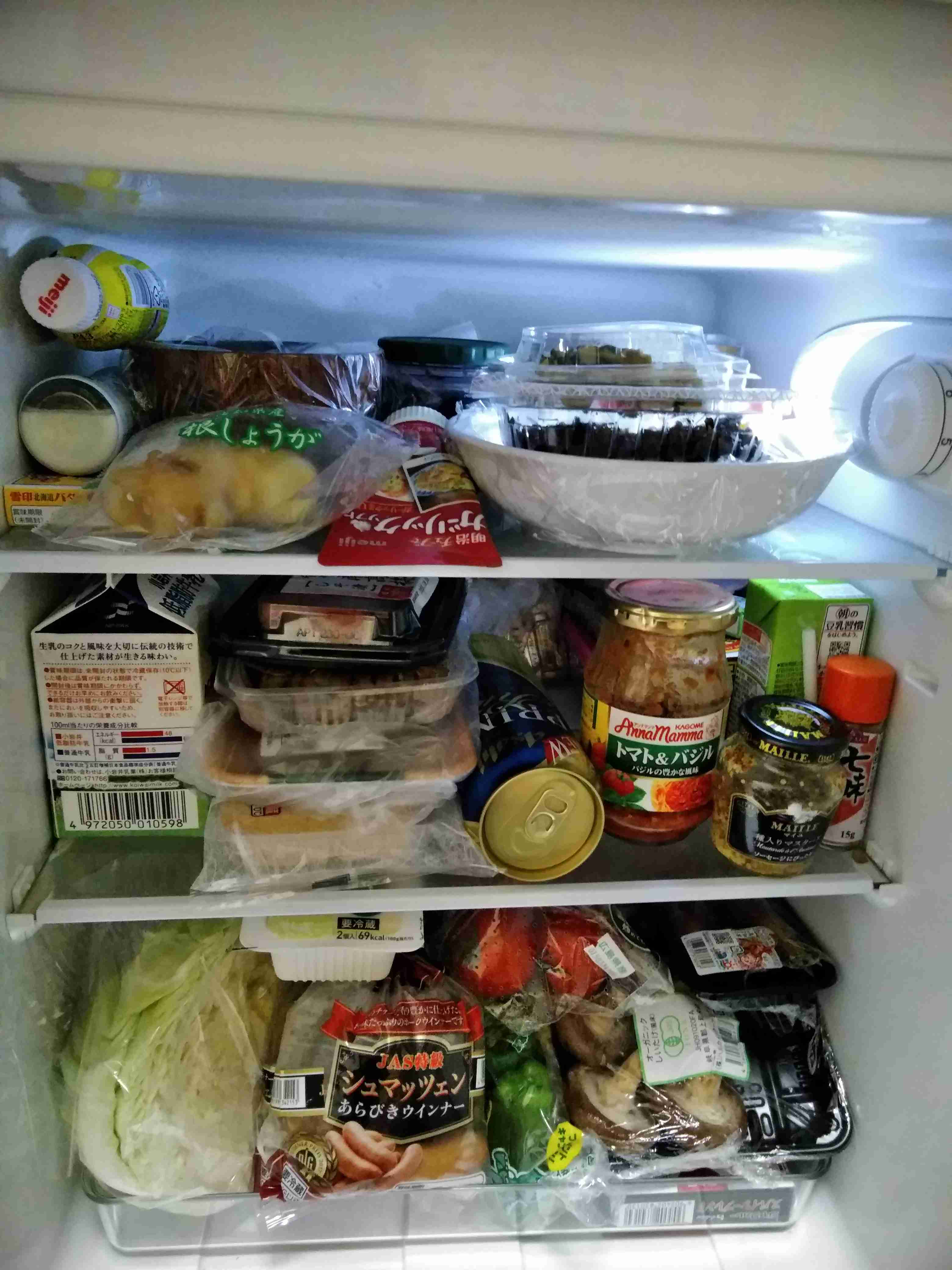 冷蔵庫の中身を見せよう！