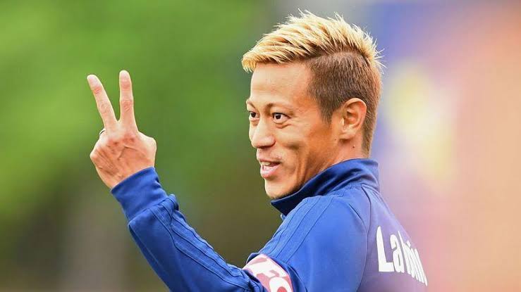 自分と同じ誕生日の有名人を貼るトピ