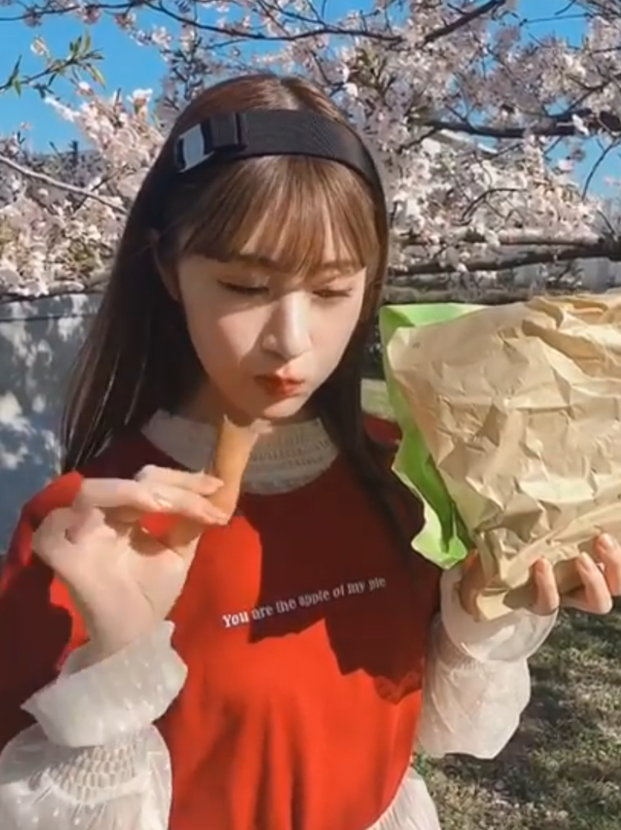 NGT48荻野由佳 脅迫男に罰金略式命令