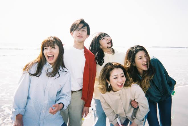 父と子供5人の超異例ユニット「あらかわ家」CD売り上げ1万枚で実現　メジャーデビューなるか