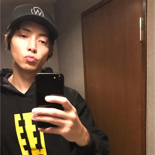 ダサいファッションの有名人の画像を貼っていくトピpart5