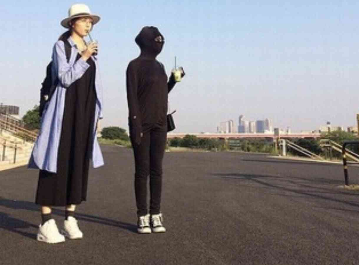 ダサいファッションの有名人の画像を貼っていくトピpart5