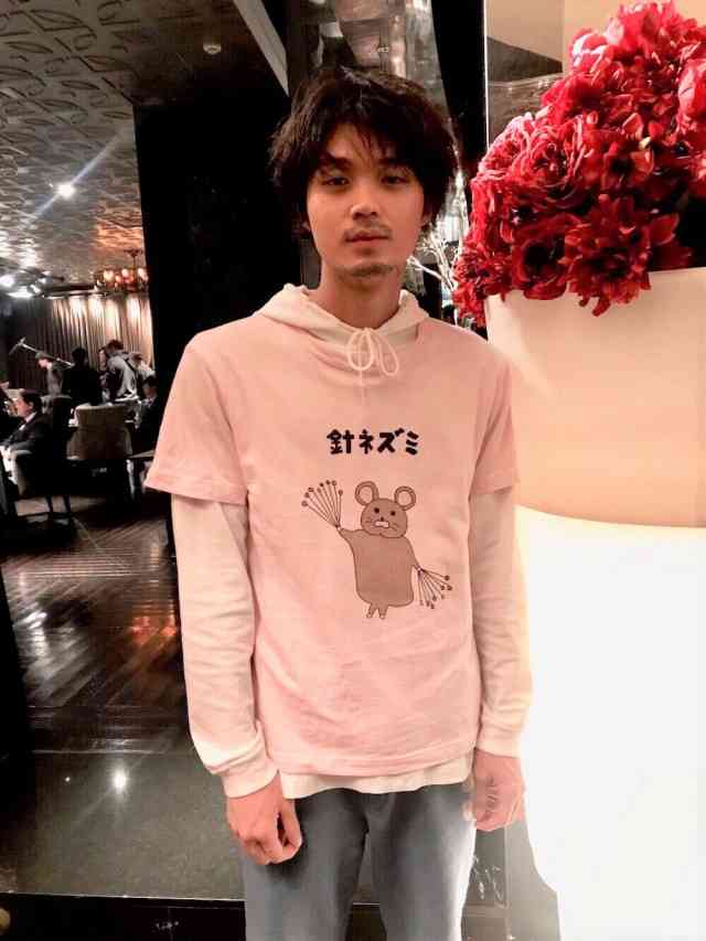 ダサいファッションの有名人の画像を貼っていくトピpart5