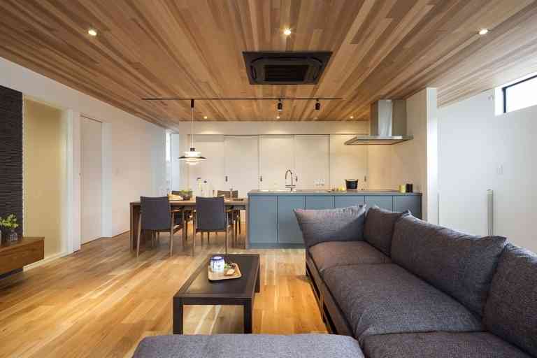 黒い家ってどうですか？