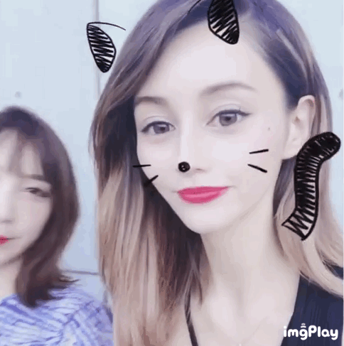 ざわちん、ほんのり赤茶色のヘアカラーに称賛コメントが続出「天使過ぎる可愛さ」