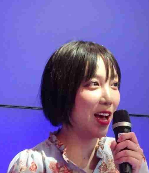 ざわちん、ほんのり赤茶色のヘアカラーに称賛コメントが続出「天使過ぎる可愛さ」