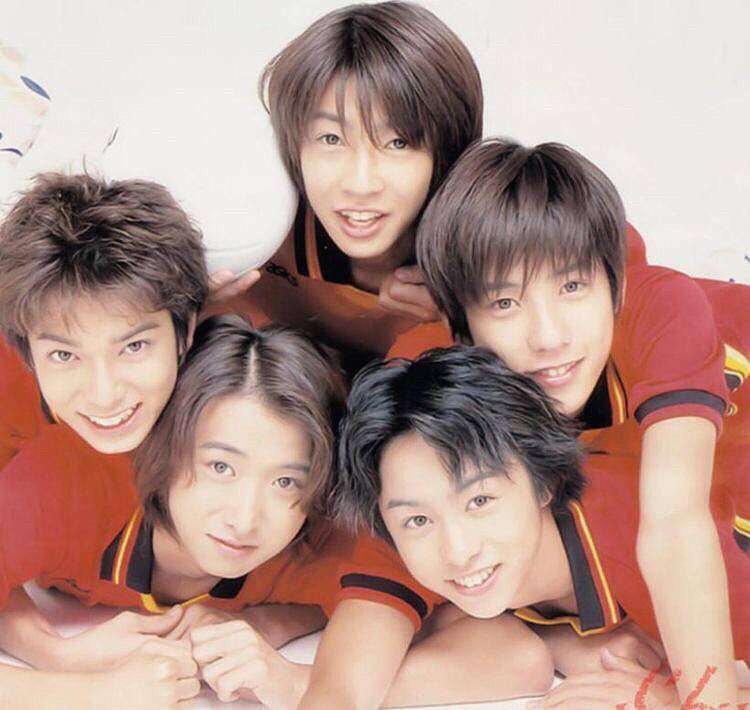 ジャニーズ関連で二択の質問をするトピック