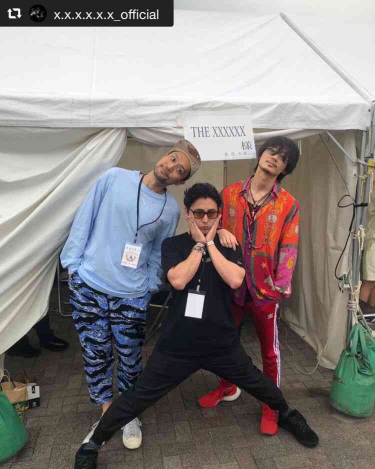 綾野剛、山田孝之・King Gnuらと集合ショットにファン歓喜「最高のメンツ」「目が幸せすぎる」
