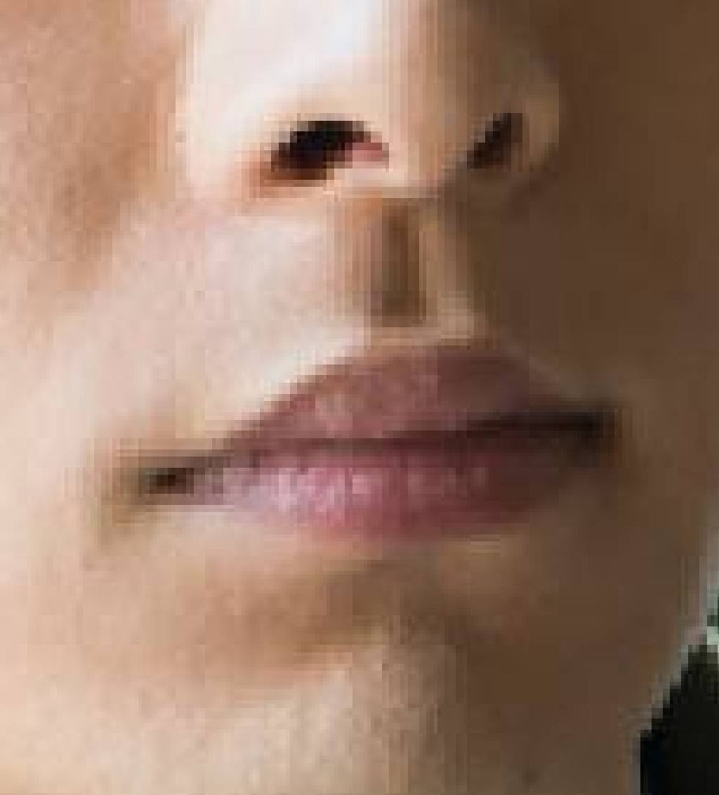 有名人の顔のパーツだけで誰かを当てるトピ!!