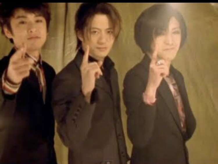 岩堀せり、GLAY・TAKUROと結婚15周年で2ショット…「なんてかっこいいご夫婦」「憧れ」と反響