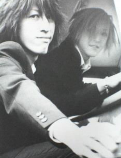 岩堀せり、GLAY・TAKUROと結婚15周年で2ショット…「なんてかっこいいご夫婦」「憧れ」と反響