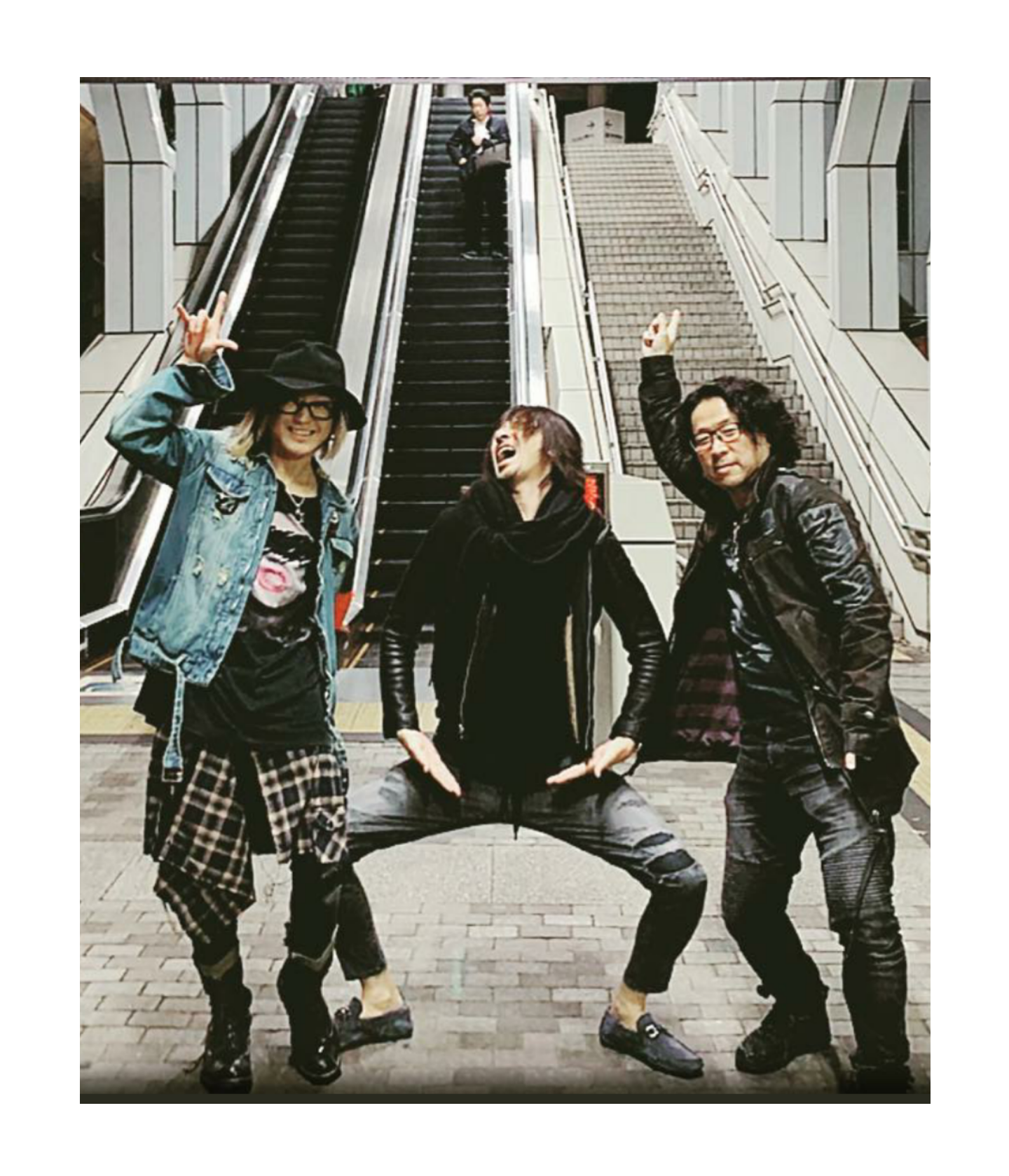 岩堀せり、GLAY・TAKUROと結婚15周年で2ショット…「なんてかっこいいご夫婦」「憧れ」と反響