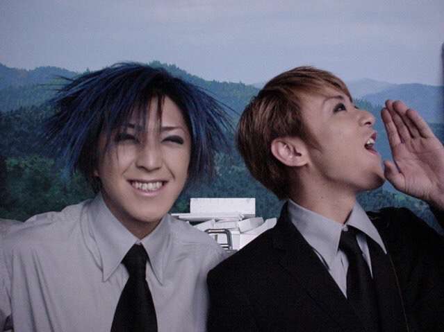 岩堀せり、GLAY・TAKUROと結婚15周年で2ショット…「なんてかっこいいご夫婦」「憧れ」と反響