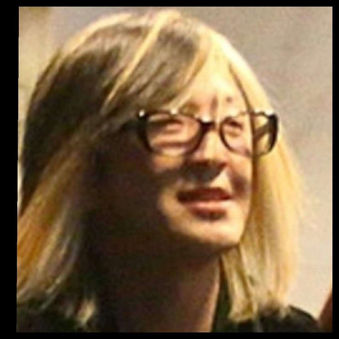 岩堀せり、GLAY・TAKUROと結婚15周年で2ショット…「なんてかっこいいご夫婦」「憧れ」と反響