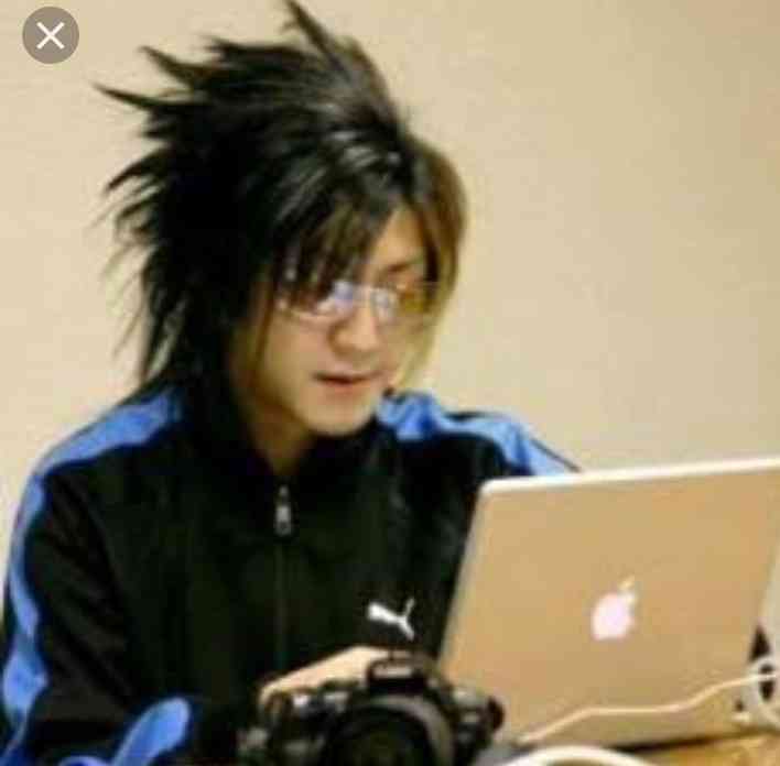 岩堀せり、GLAY・TAKUROと結婚15周年で2ショット…「なんてかっこいいご夫婦」「憧れ」と反響