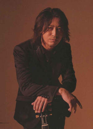 岩堀せり、GLAY・TAKUROと結婚15周年で2ショット…「なんてかっこいいご夫婦」「憧れ」と反響