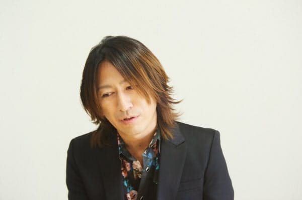岩堀せり、GLAY・TAKUROと結婚15周年で2ショット…「なんてかっこいいご夫婦」「憧れ」と反響