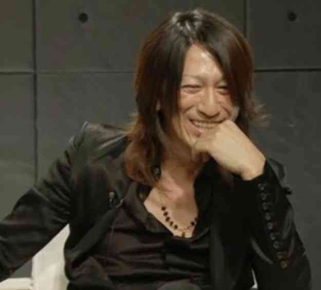 岩堀せり、GLAY・TAKUROと結婚15周年で2ショット…「なんてかっこいいご夫婦」「憧れ」と反響