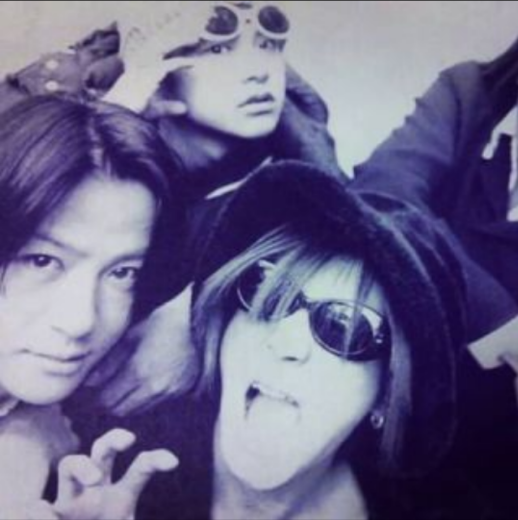 岩堀せり、GLAY・TAKUROと結婚15周年で2ショット…「なんてかっこいいご夫婦」「憧れ」と反響