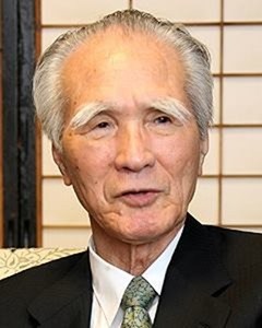 眉毛に白髪が出る人