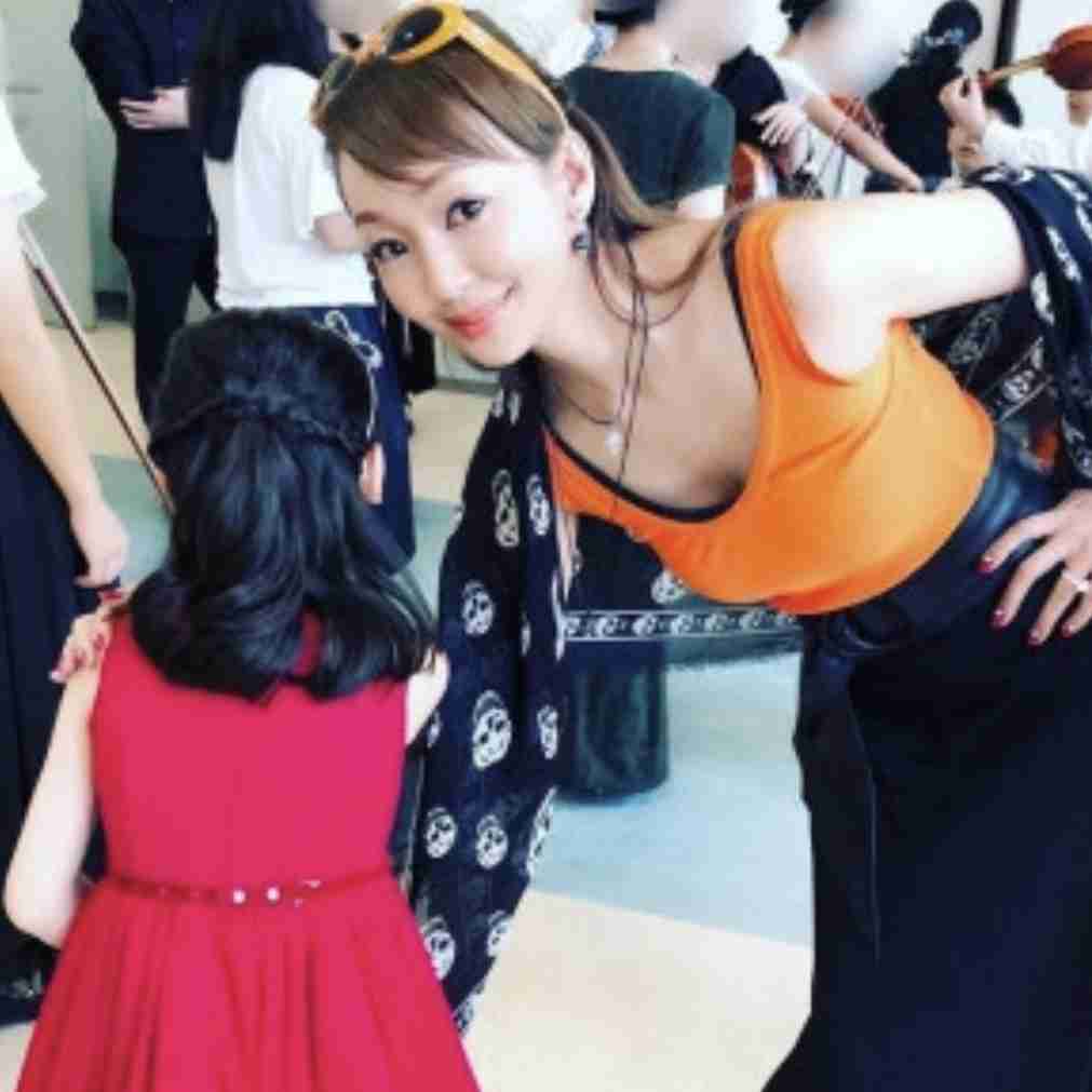 頭の鉢が大きい方。また絶壁の方。どんな髪型してますか。