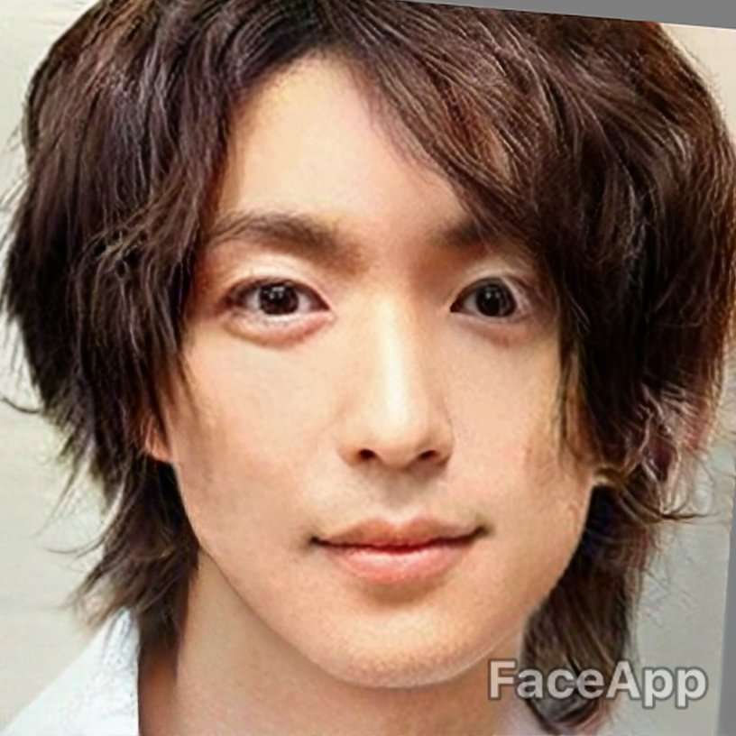 【芸能人】アプリで女性を男性に、男性を女性にするトピ