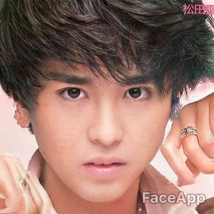 【芸能人】アプリで女性を男性に、男性を女性にするトピ