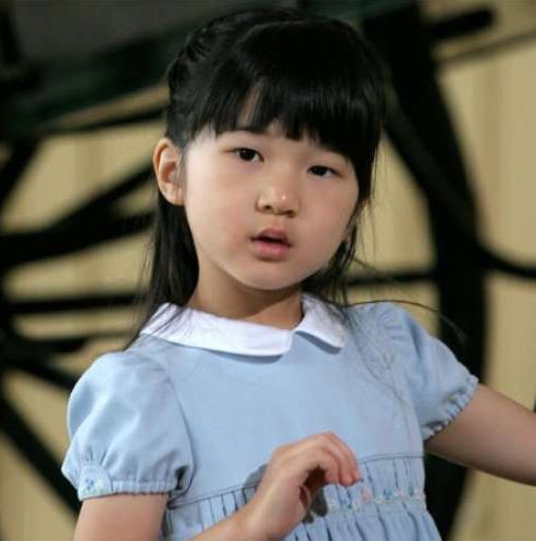 上皇后さま 心臓の検査へ、息切れなどの症状