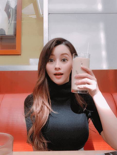 「愛想良くしたら？」ダレノガレ明美、ファンからの“ある指摘”に猛反発した結果……