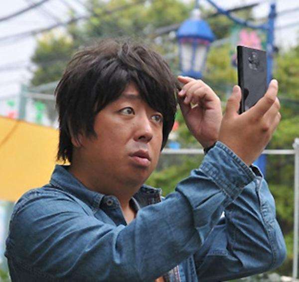 何故こんな風に撮ったんだろうという芸能人の写真を挙げていこう