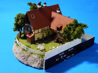 〔ネタ〕アニメの家を中古住宅として買うかどうか考えるトピ