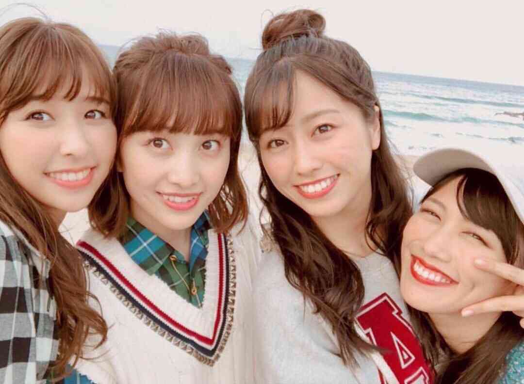 ももクロの衣装を見たい！！