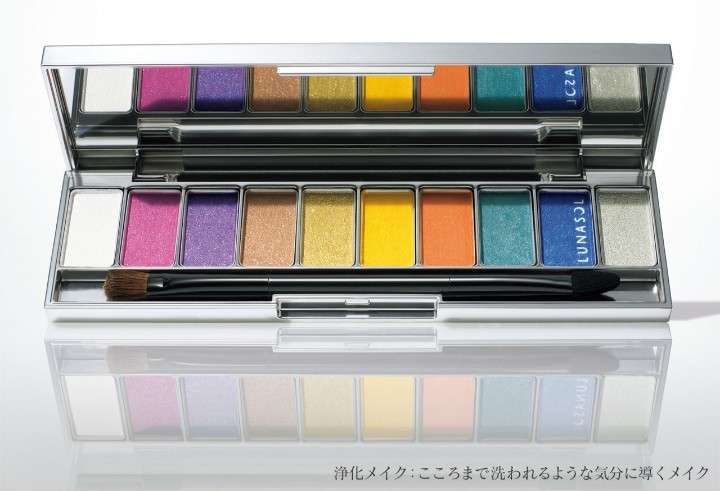 カラーメイク好きな方！！