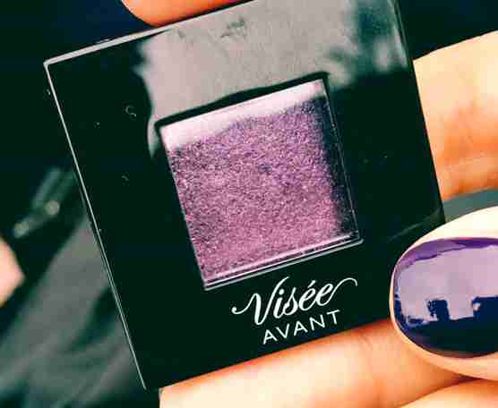 カラーメイク好きな方！！