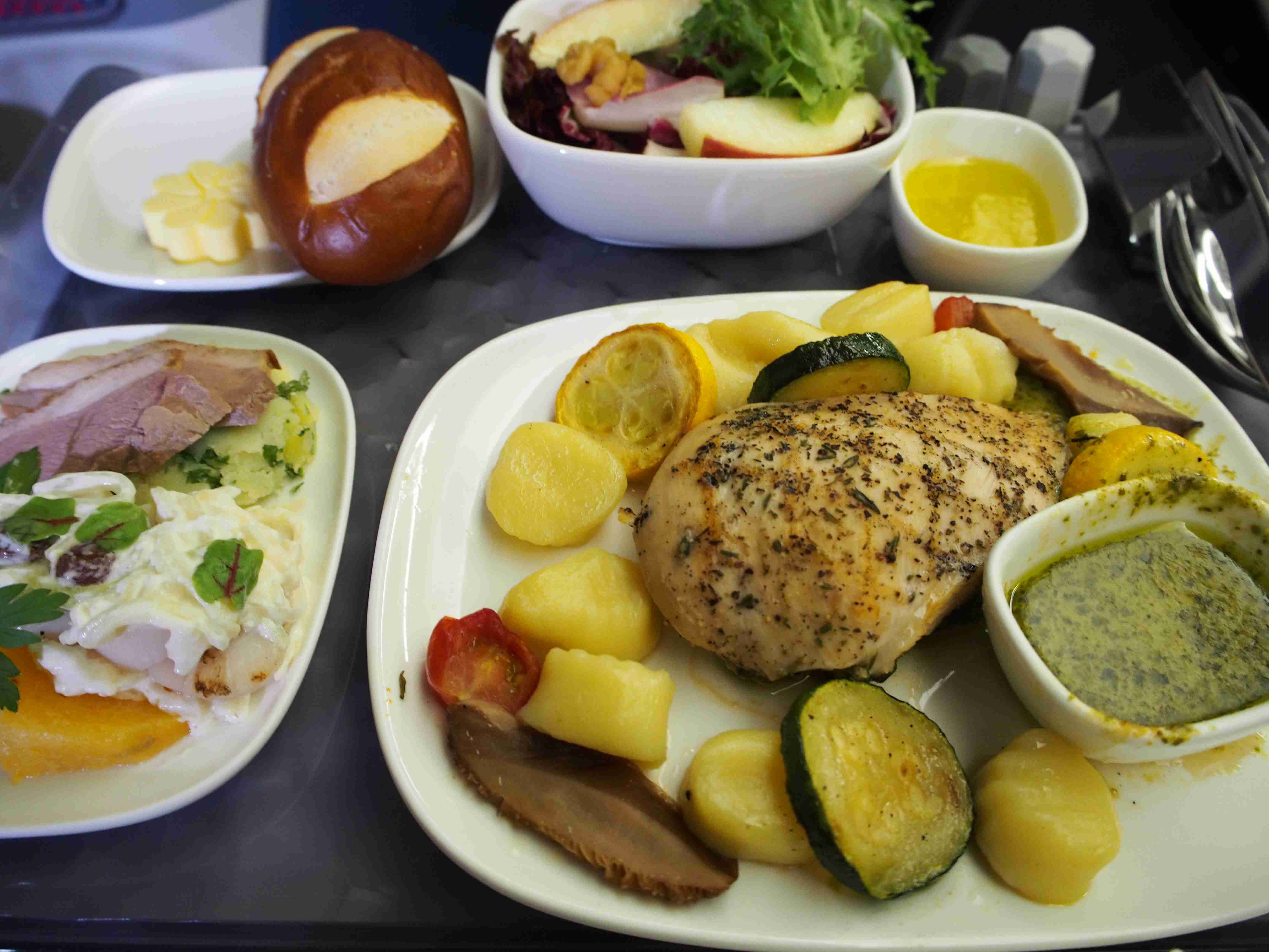 【飛行機】ビジネスクラスの体験談聞きたい&教えて