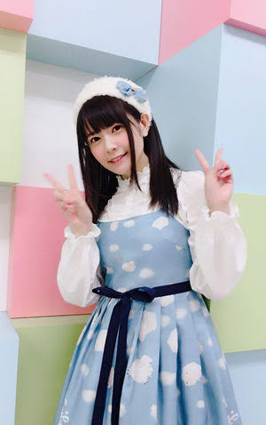 オタサーの姫が着てそうな服を下さい Part8