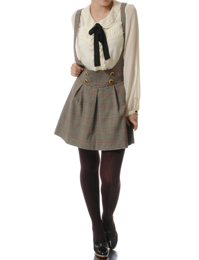 オタサーの姫が着てそうな服を下さい Part8