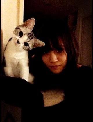 花や動物と一緒に写ってる芸能人写真