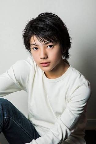 インスタ話題の美少年・翔、1年で身長10センチ伸びる 雨もしたたるイケメンに